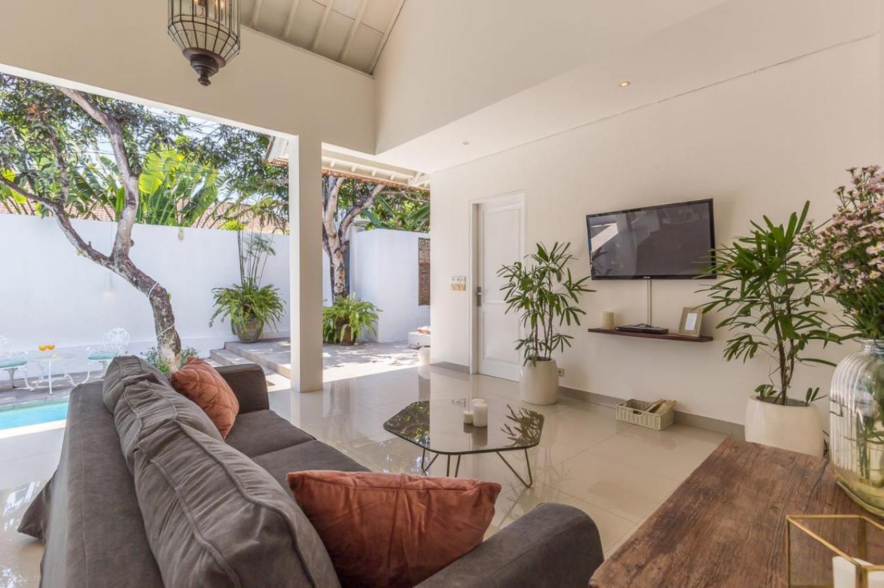 Modern 3Br Pool Villa Verone In Seminyak, Bali Canggu Екстериор снимка